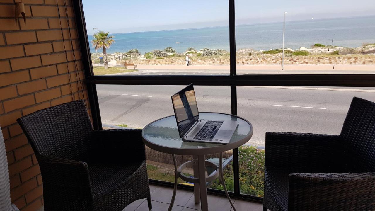 Acushla Accommodation Esplanade Living Self Check-In Self Check-Out West Beach Εξωτερικό φωτογραφία